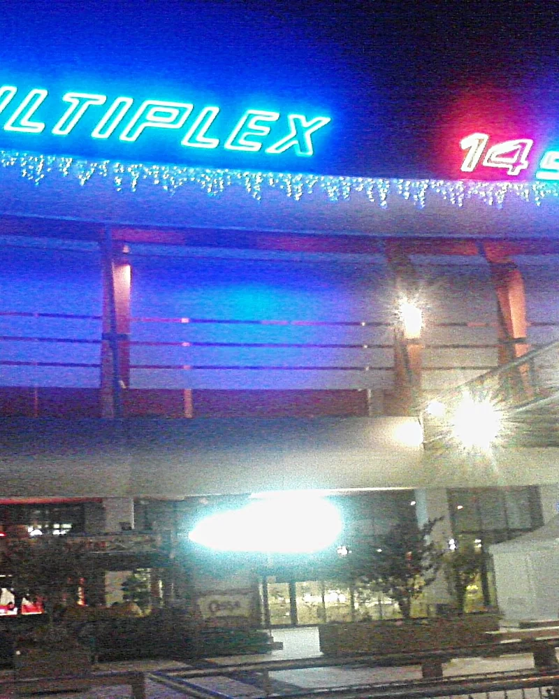 Multiplex
