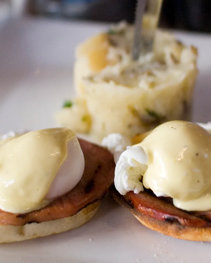 Eggs Benedict